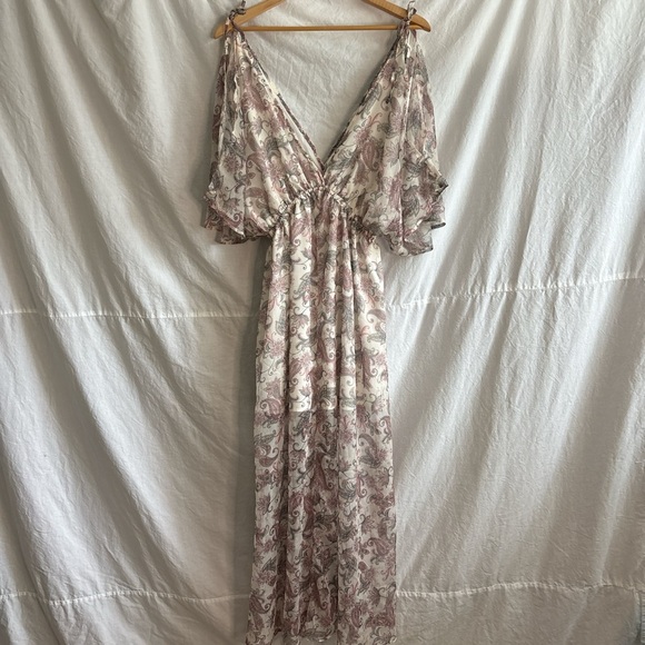Cupshe Floral Maxi Dress in Cream and Pink - Picture 1 of 6
